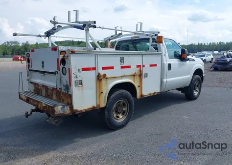 2011 Ford F-350 Xl z USA, uszkodzony, nr VIN 1FDBF3B65BEB59060